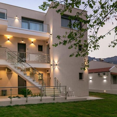 B&D Luxury Suites Skala Potamia  Exterior photo