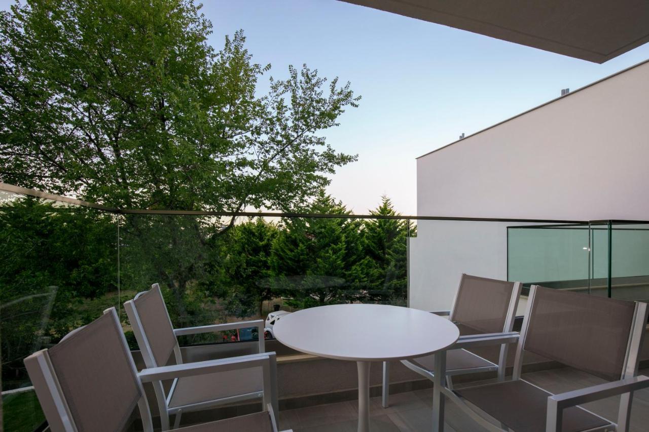 B&D Luxury Suites Skala Potamia  Exterior photo