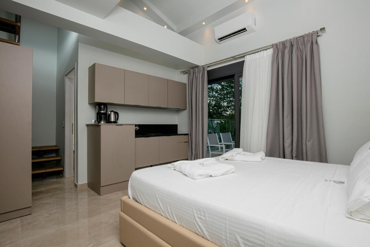 B&D Luxury Suites Skala Potamia  Exterior photo